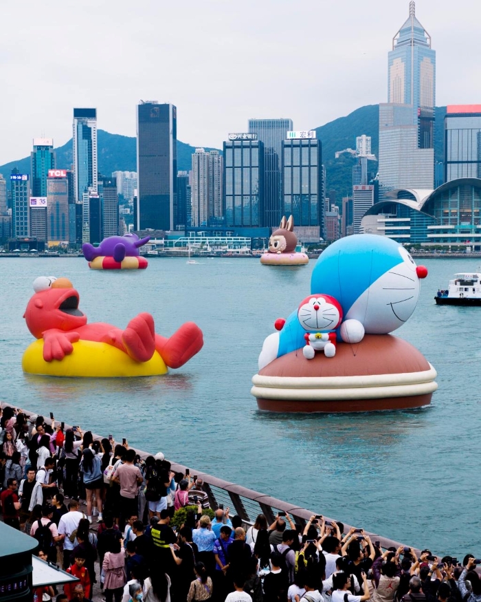 Water Parade at Victoria Harbour