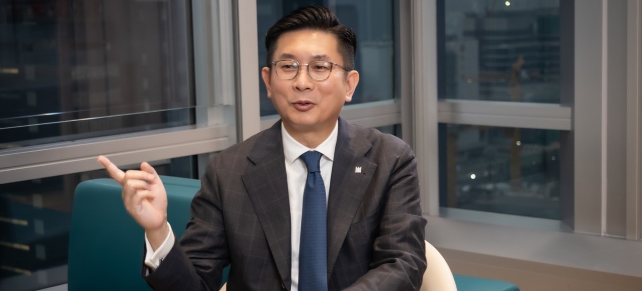 傳承更深價值—回饋社會：成立獎學金 宏揚拼搏精神
